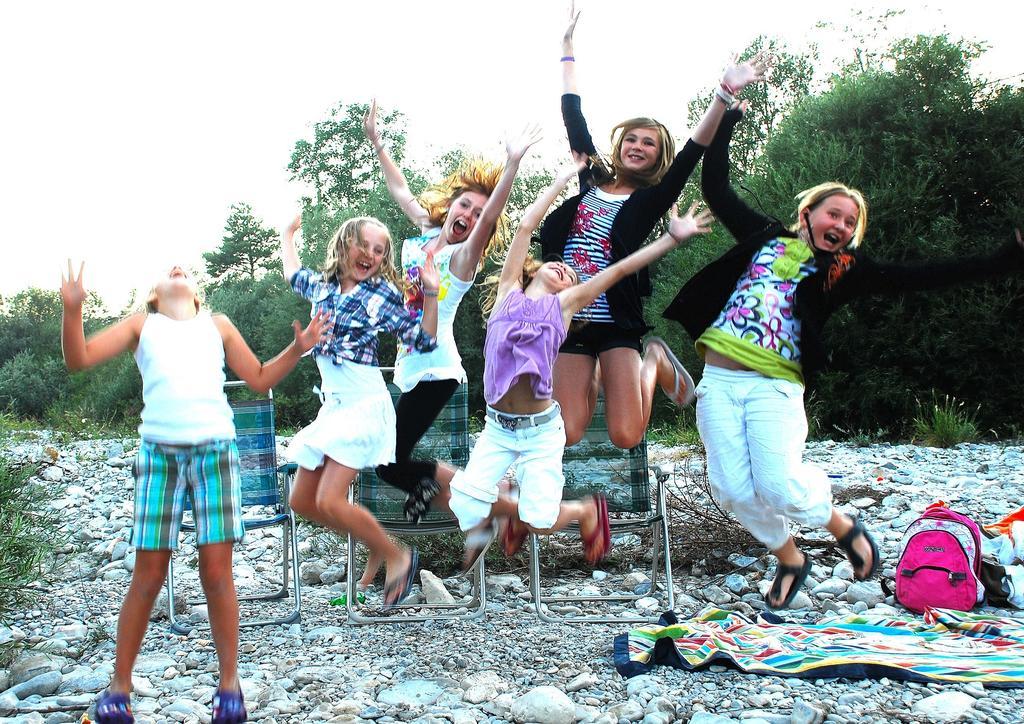 Glamping At Camping La Source Saint-Pierre-d'Argencon Buitenkant foto